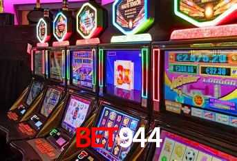 Descubra o Mundo do Cassino Online com bet944